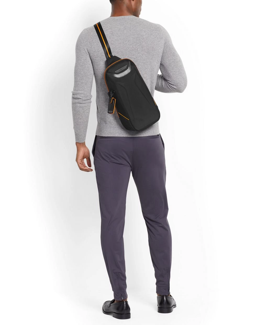 Tumi Torque Sling 5 Tumi Torque Sling - Image 5