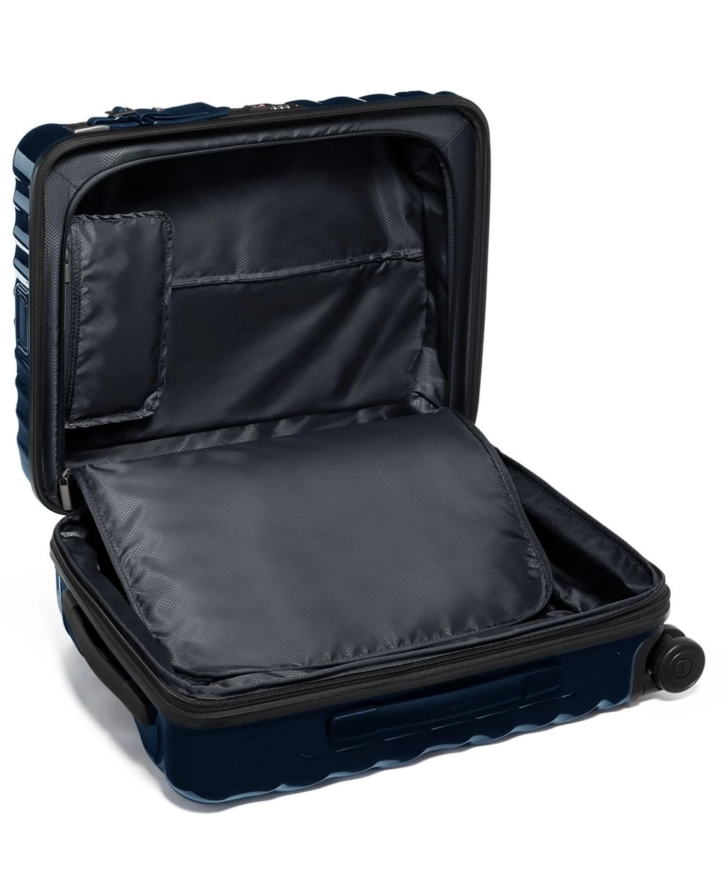 Tumi Continental Expandable 4 Wheeled Carry-On 3 Tumi Continental Expandable 4 Wheeled Carry-On - Image 3