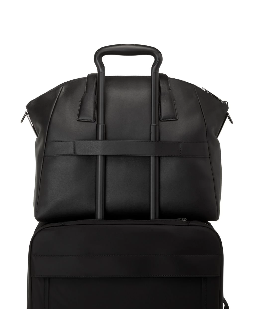 Tumi Linz Large Carryall 4 Tumi Linz Large Carryall - Image 4